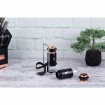 BERLINGERHAUS Solnička a pepřenka ve stojanu Black Rose Collection