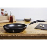 BERLINGERHAUS Pánev s titanovým povrchem 28 cm Black Professional Line - design. vada