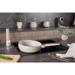 Pánev prohazovací s titanovým povrchem 26 cm Sahara Collection
