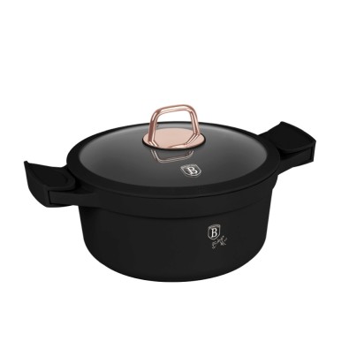 Kastrol s titanovým povrchem a poklicí 24 cm Black Rose Collection